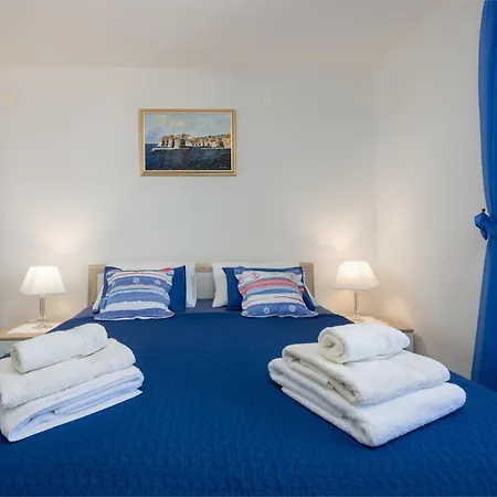 Blue Harmony Sea View 아파트